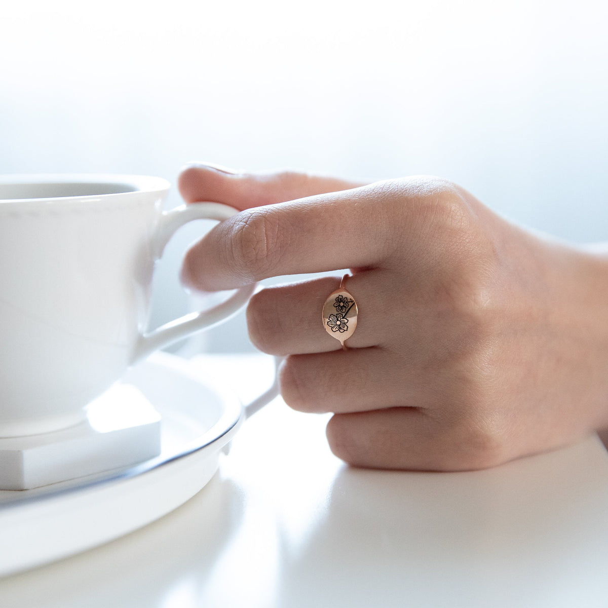 Personalized BirthFlower Jewelry • Floral Signet Ring • Geometric Ring • Personalized Birth Flower Ring • Custom Birth Flower • Symbol Ring